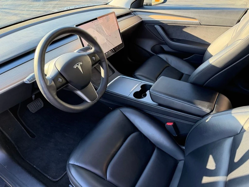 2021 Tesla Model 3 - Image 8 of 18