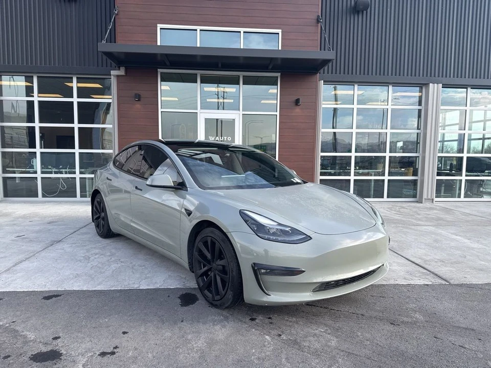 2021 Tesla Model 3 - Image 2 of 21