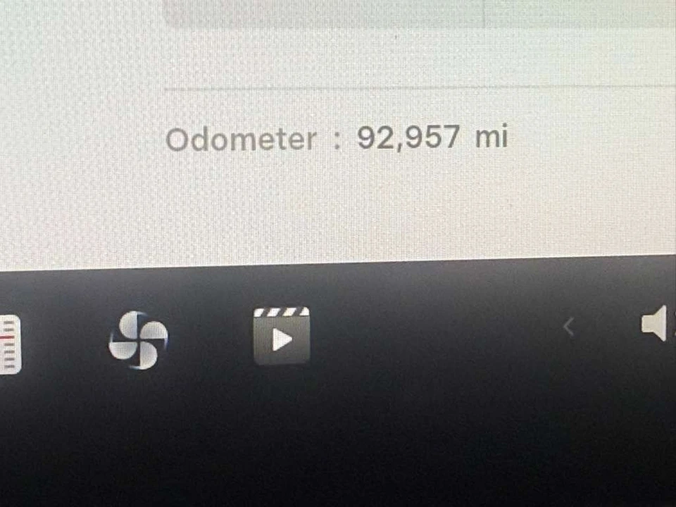 2021 Tesla Model 3 - Image 14 of 21