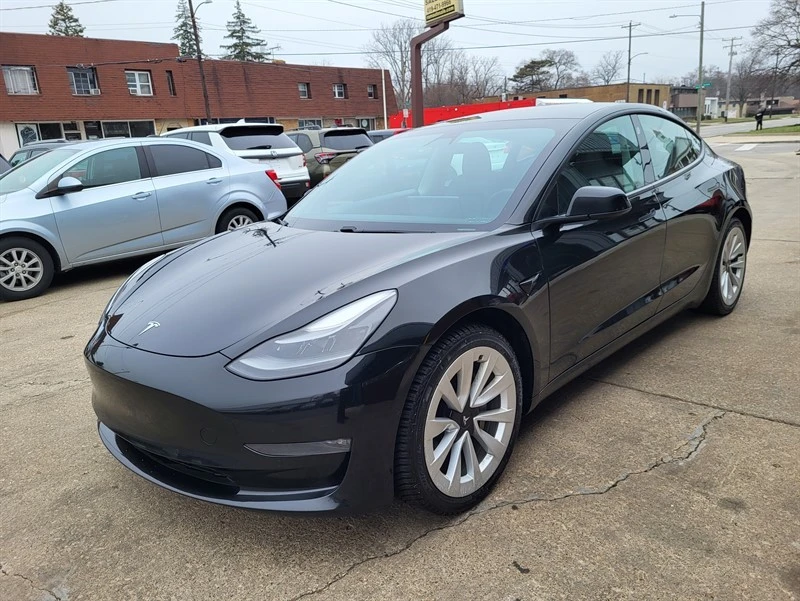 2021 Tesla Model 3 - Image 3 of 14