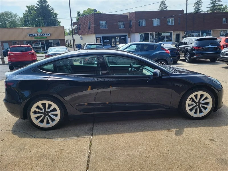 2021 Tesla Model 3 - Image 8 of 17