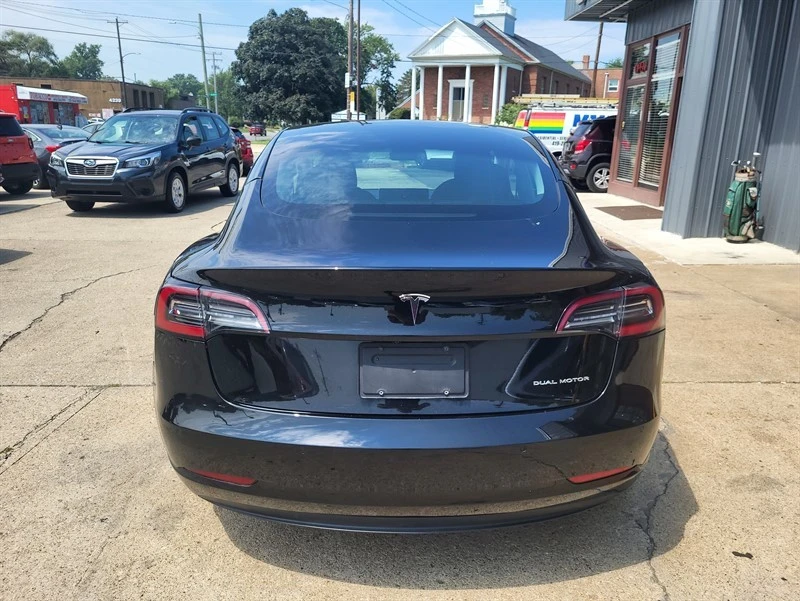 2021 Tesla Model 3 - Image 6 of 17