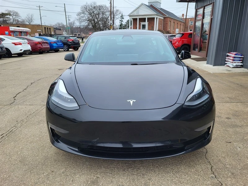 2021 Tesla Model 3 - Image 2 of 14