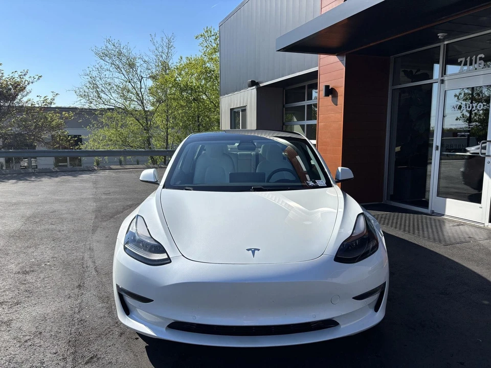 2021 Tesla Model 3 - Image 3 of 19