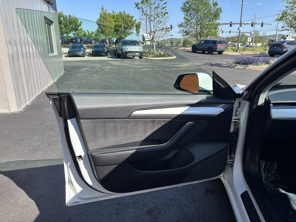 2021 Tesla Model 3 - Image 10 of 19
