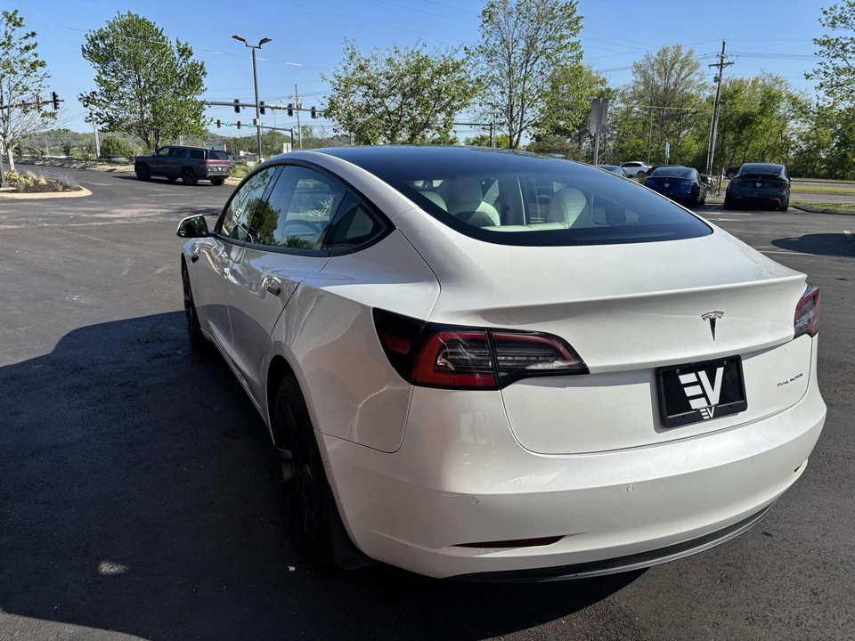 2021 Tesla Model 3 - Image 6 of 19