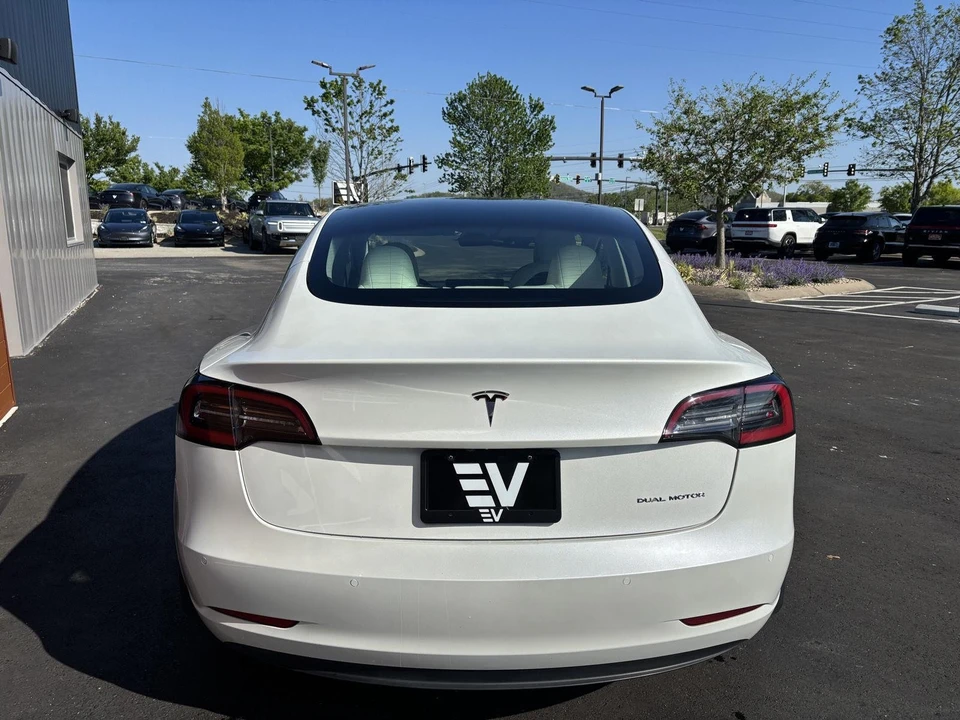 2021 Tesla Model 3 - Image 7 of 19