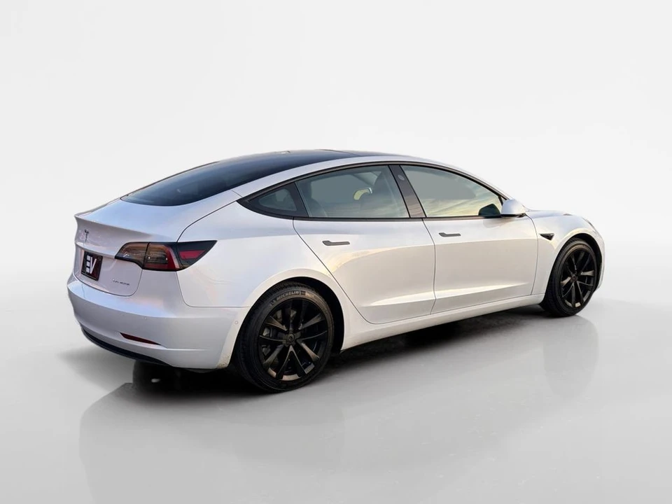2021 Tesla Model 3 - Image 7 of 21