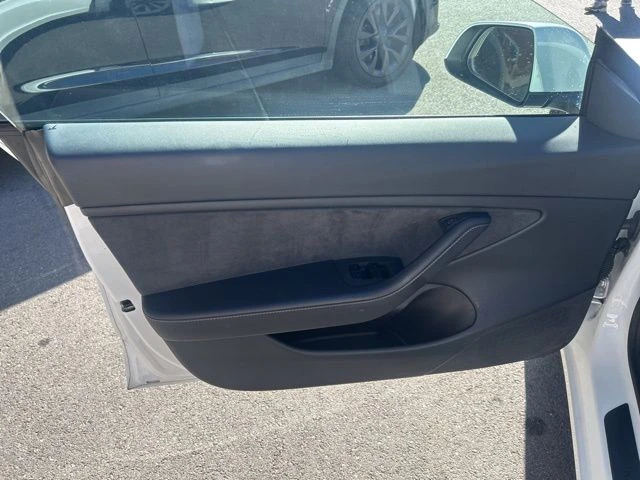 2021 Tesla Model 3 - Image 10 of 21