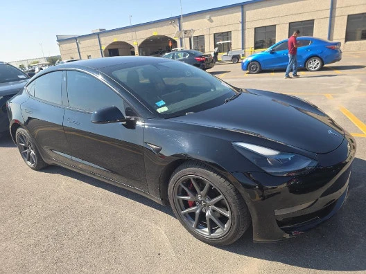 2021 Tesla Model 3 - Image 2 of 7