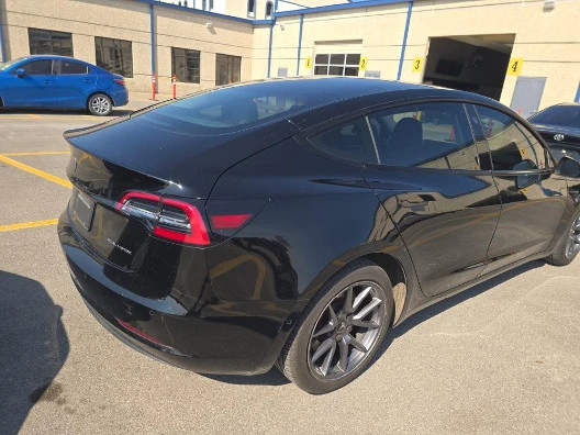 2021 Tesla Model 3 - Image 3 of 7