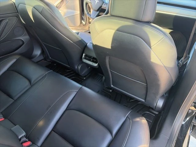 2021 Tesla Model 3 - Image 19 of 21