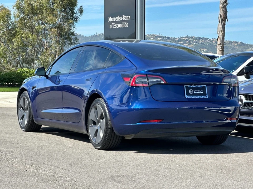 2021 Tesla Model 3 - Image 5 of 21