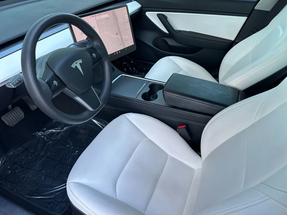 2021 Tesla Model 3 - Image 10 of 12