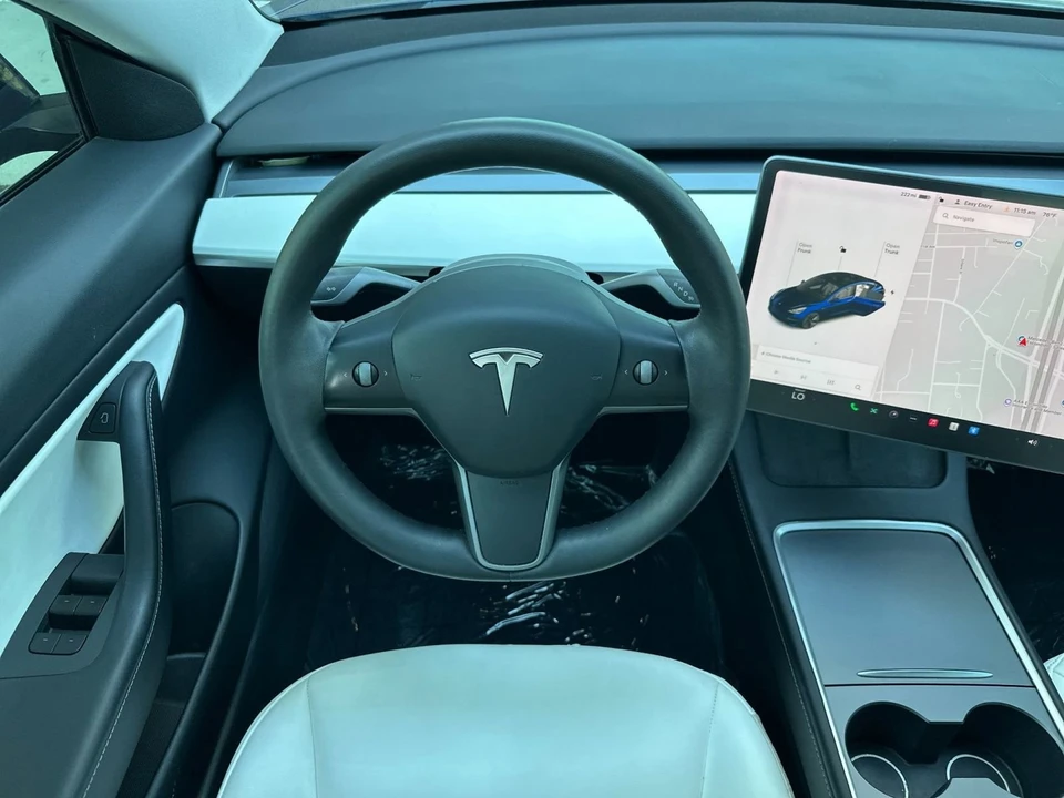 2021 Tesla Model 3 - Image 15 of 21