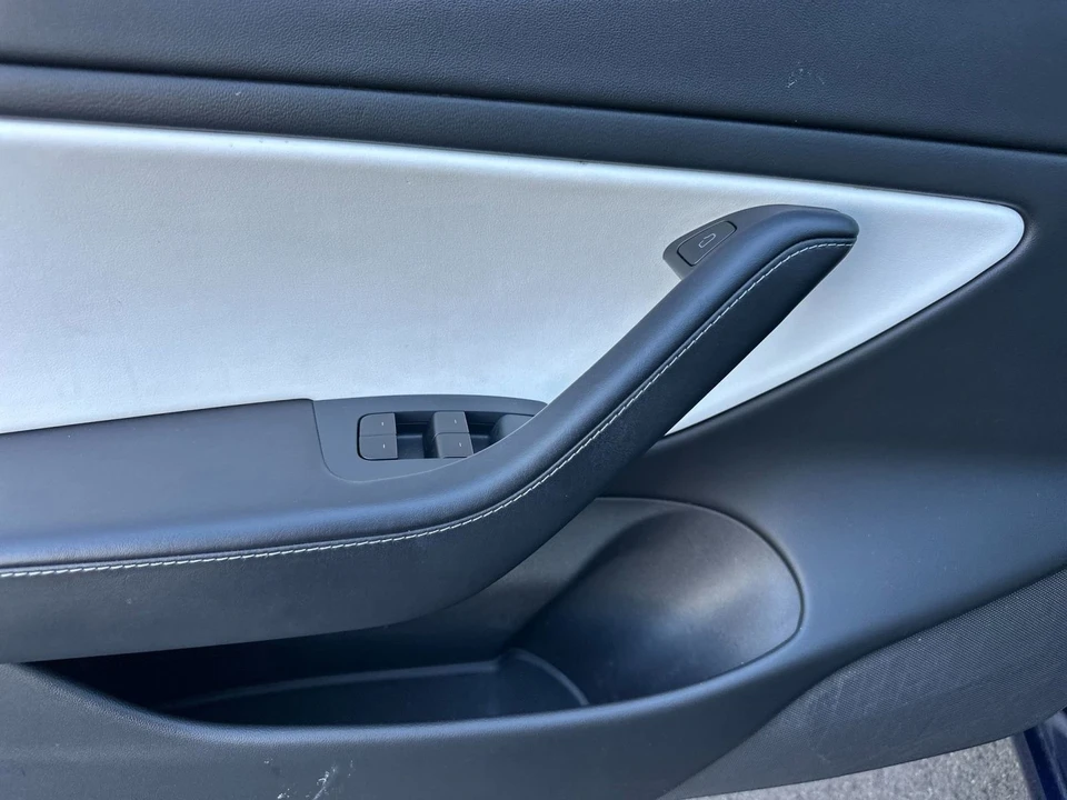 2021 Tesla Model 3 - Image 11 of 12