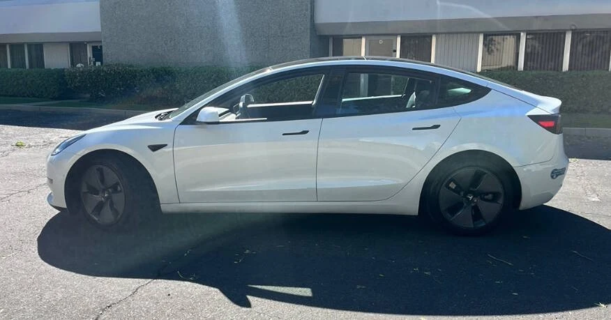 2021 Tesla Model 3 - Image 8 of 11