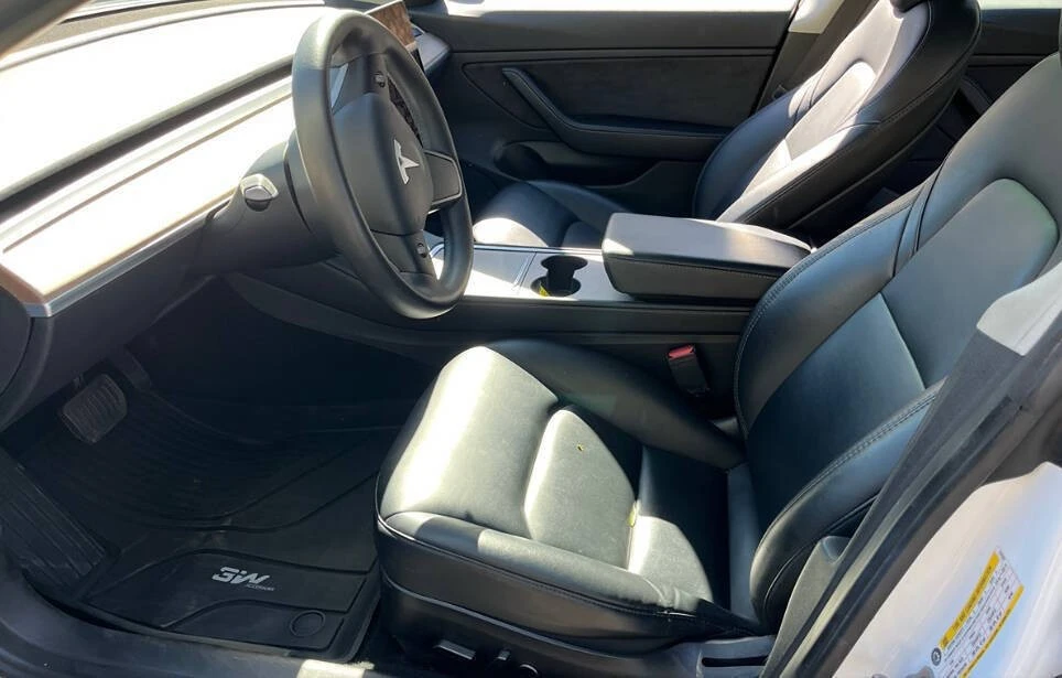 2021 Tesla Model 3 - Image 10 of 11