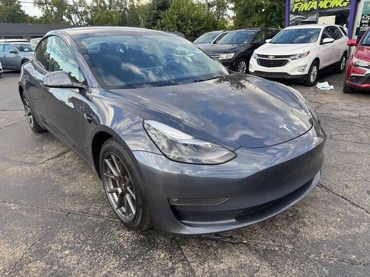 2021 Tesla Model 3 - Image 2 of 12