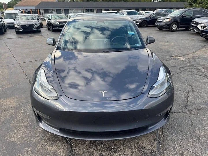 2021 Tesla Model 3 - Image 3 of 12