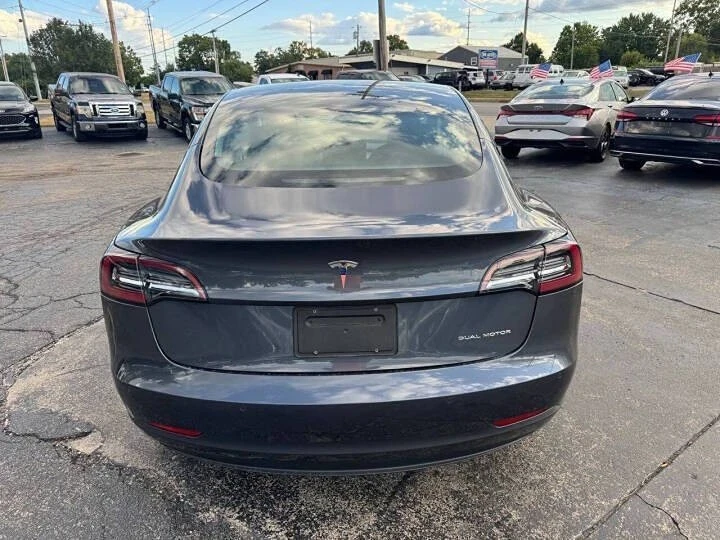 2021 Tesla Model 3 - Image 8 of 12