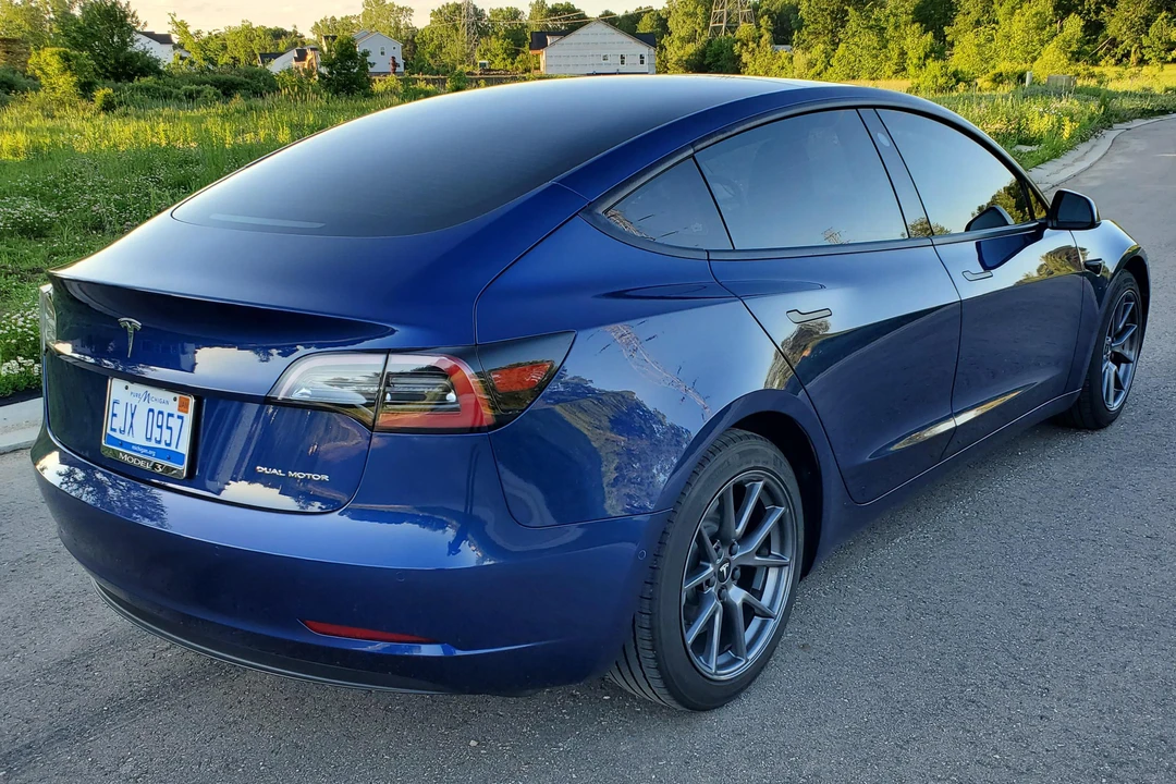 2021 Tesla Model 3 - Image 4 of 31