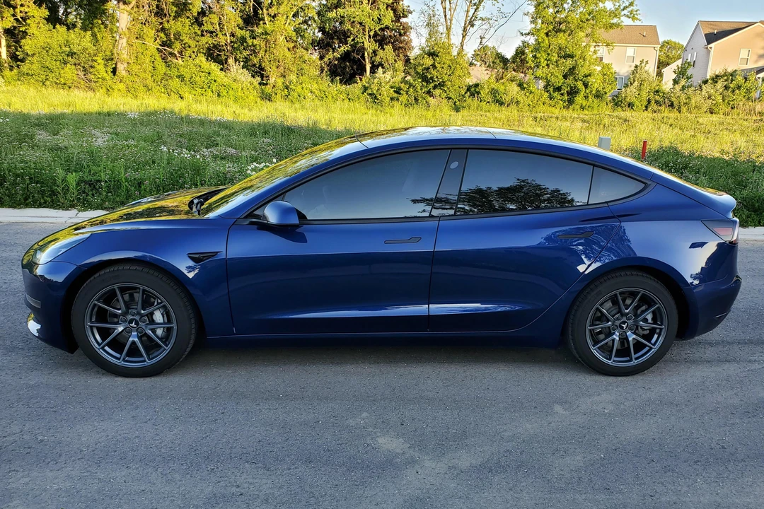 2021 Tesla Model 3 - Image 3 of 31