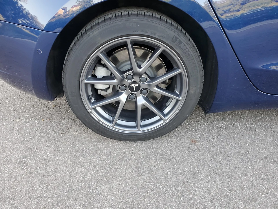 2021 Tesla Model 3 - Image 27 of 31