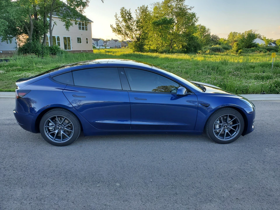 2021 Tesla Model 3 - Image 10 of 31