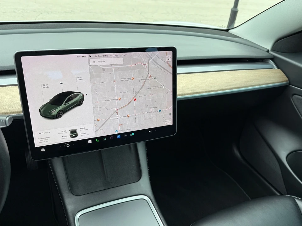 2021 Tesla Model 3 - Image 17 of 21