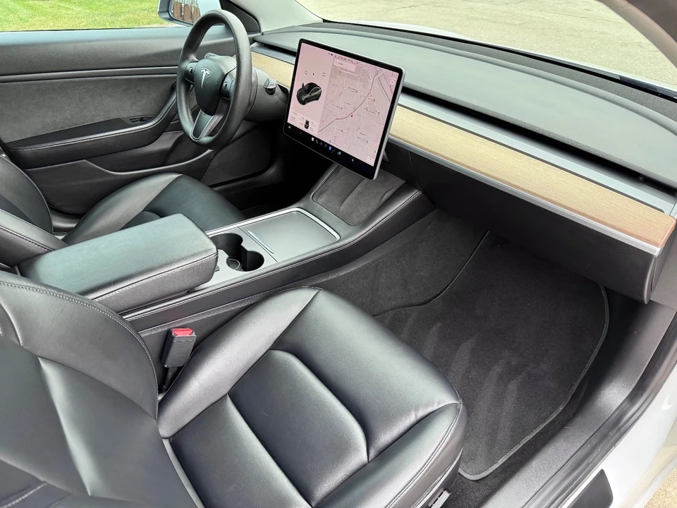 2021 Tesla Model 3 - Image 12 of 21