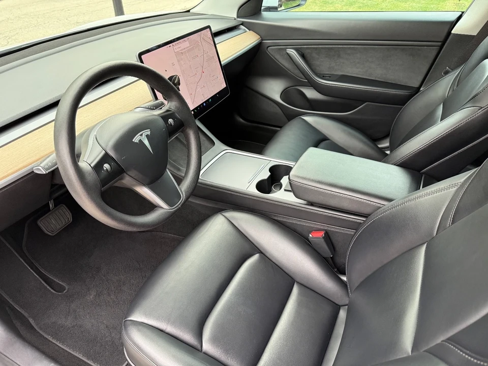 2021 Tesla Model 3 - Image 9 of 21