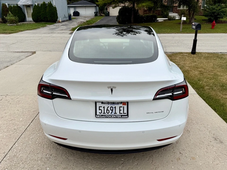 2021 Tesla Model 3 - Image 4 of 21