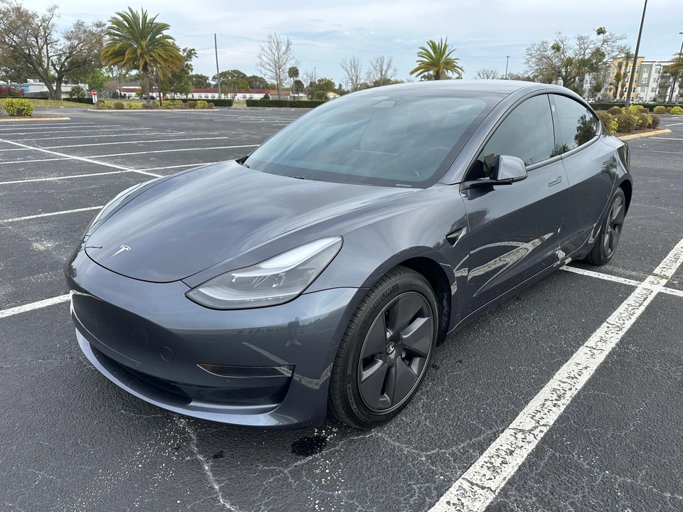 2021 Tesla Model 3 - Image 9 of 31