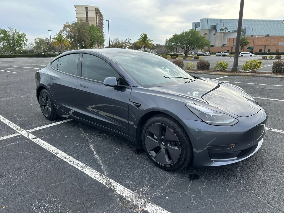 2021 Tesla Model 3 - Image 26 of 31