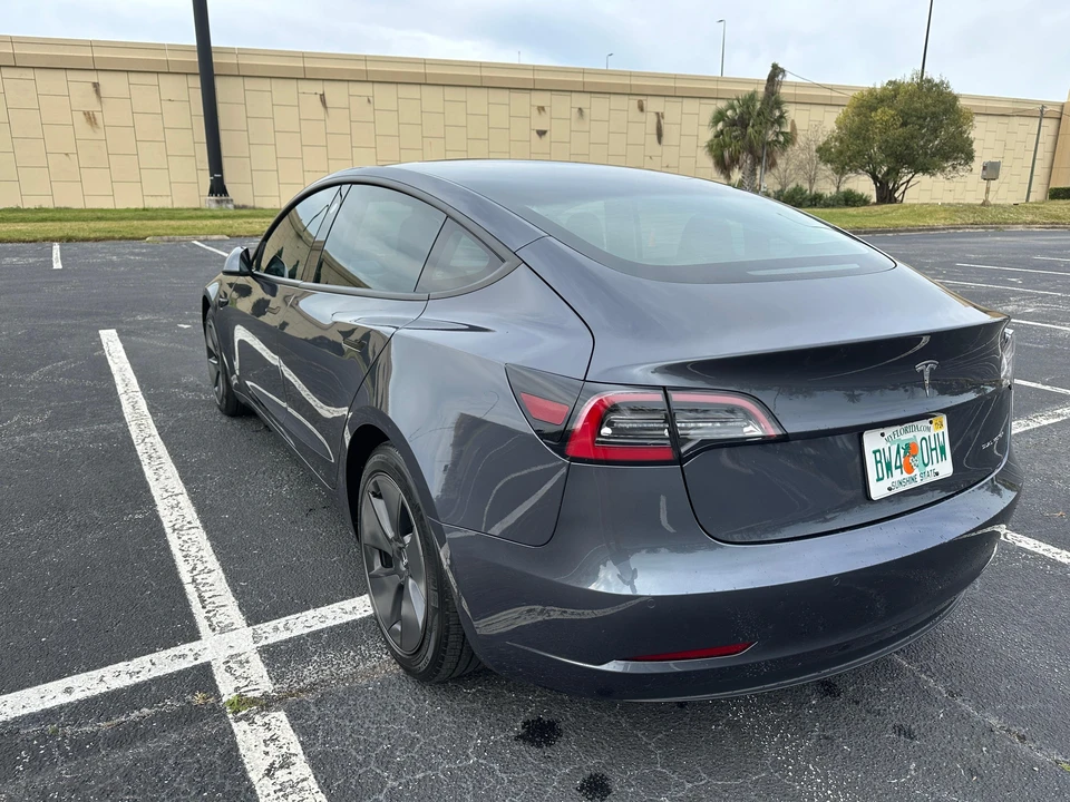 2021 Tesla Model 3 - Image 16 of 31