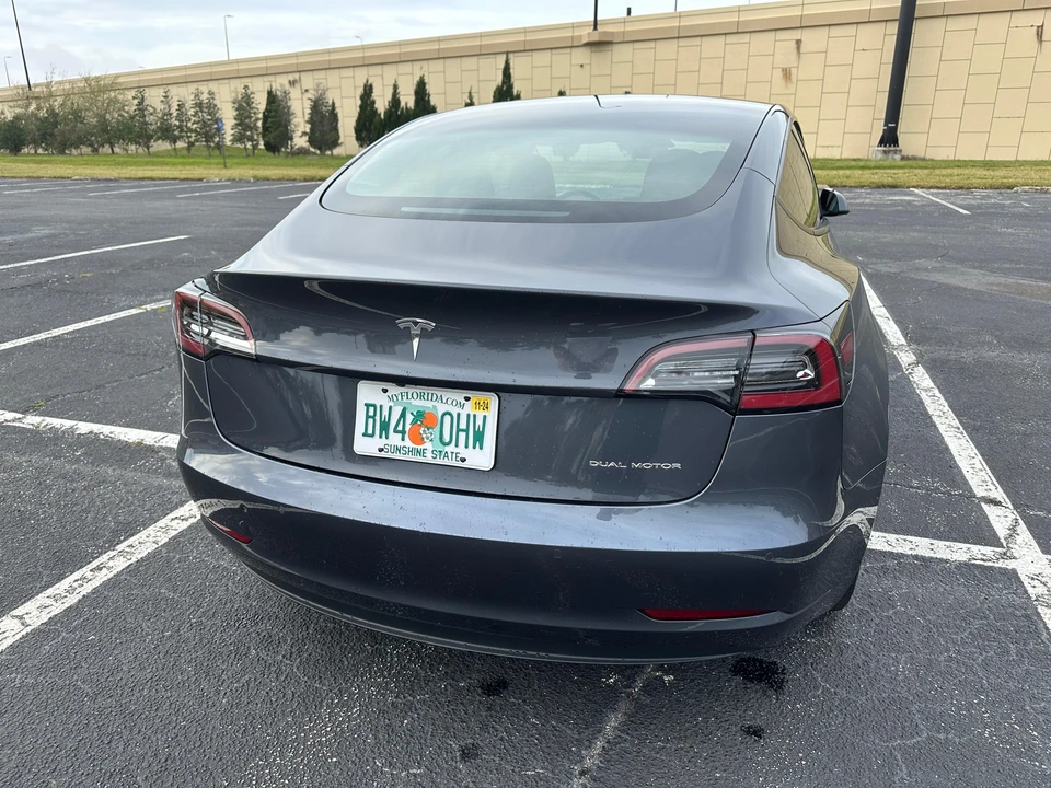 2021 Tesla Model 3 - Image 19 of 31
