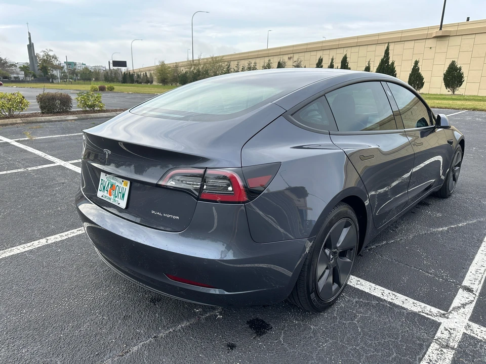 2021 Tesla Model 3 - Image 21 of 31