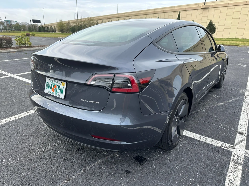 2021 Tesla Model 3 - Image 20 of 31