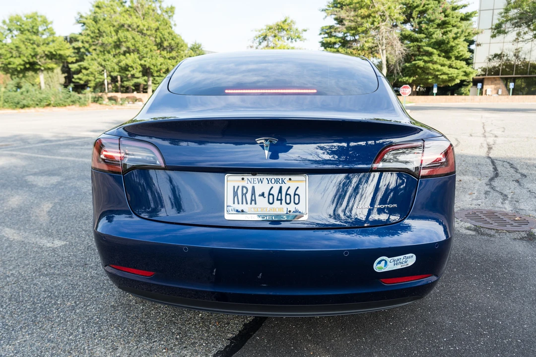 2021 Tesla Model 3 - Image 11 of 31