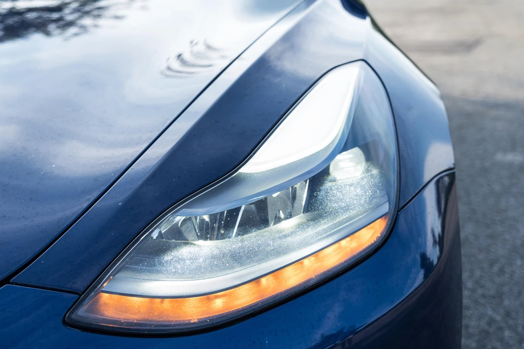 2021 Tesla Model 3 - Image 16 of 31