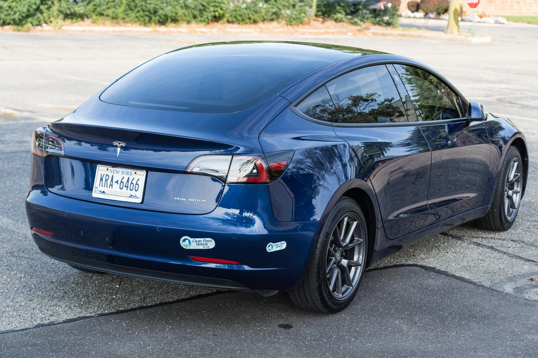 2021 Tesla Model 3 - Image 12 of 31
