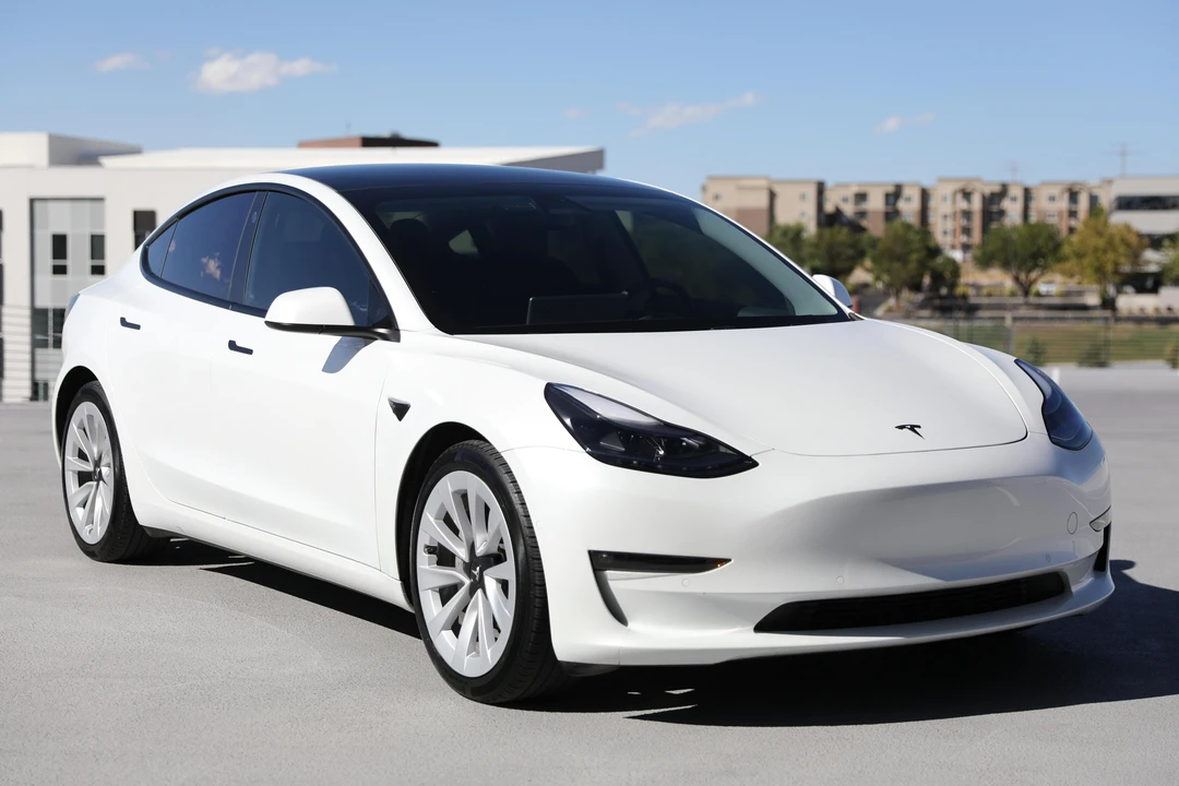 2021 Tesla Model 3 - Image 5 of 5
