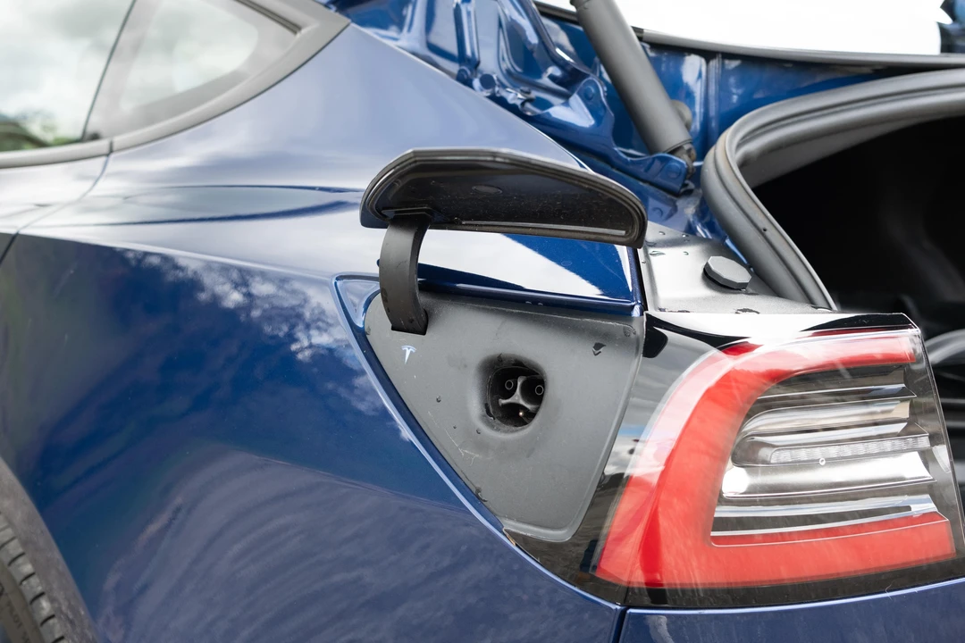 2021 Tesla Model 3 - Image 22 of 31