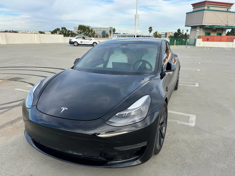 2021 Tesla Model 3 - Image 8 of 31
