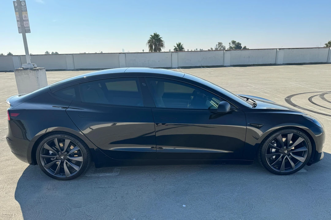2021 Tesla Model 3 - Image 3 of 31