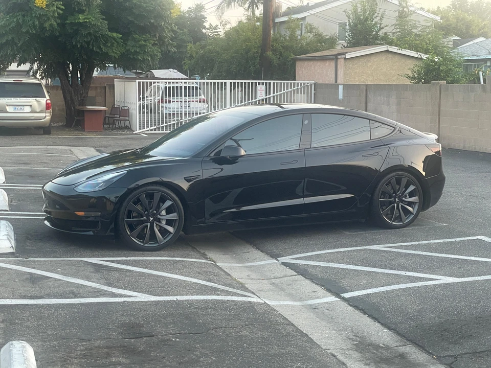 2021 Tesla Model 3 - Image 10 of 31