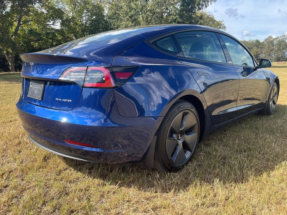2021 Tesla Model 3 - Image 7 of 31