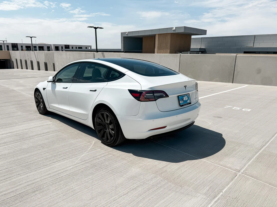 2021 Tesla Model 3 - Image 12 of 21
