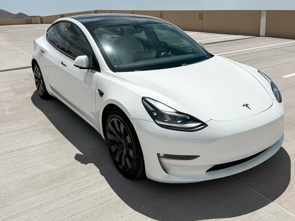 2021 Tesla Model 3 - Image 19 of 21